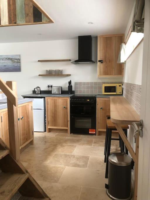 Saint Wenn Cosy Rustic Annex In Quiet Cornwall Village מראה חיצוני תמונה